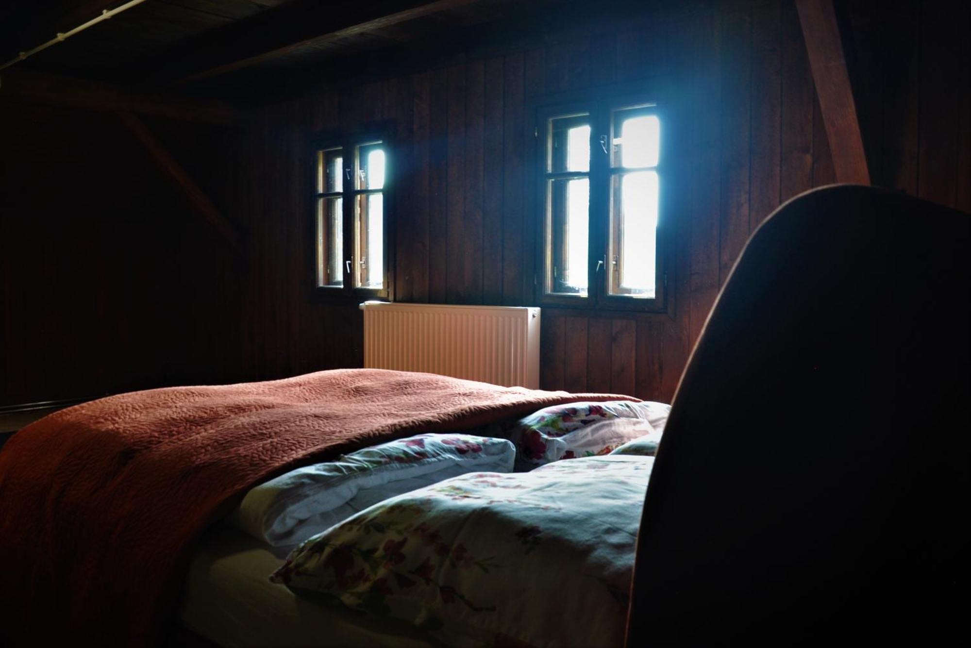 Chata Nad Dzika Orlica Z Jacuzzi Poniatow Buitenkant foto